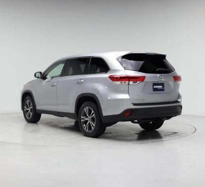 2019 Toyota Highlander LE I4