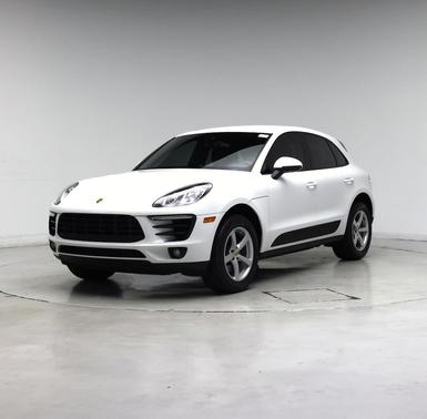 White 2018 Porsche Macan Macan