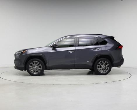 2022 Toyota RAV4 Hybrid SE