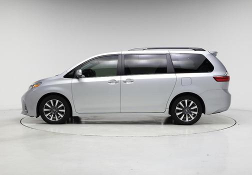 2019 Toyota Sienna Limited Premium