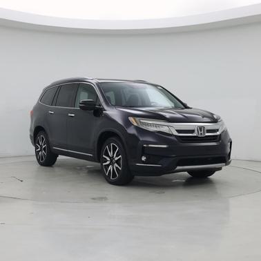 Crystal Black Pearl 2019 Honda Pilot Touring 8-Passenger