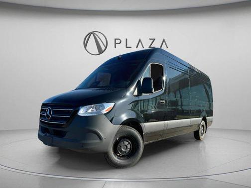 2025 Mercedes-Benz Sprinter 2500 High Roof