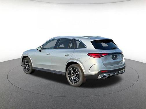 Cirrus Silver Metallic 2025 Mercedes-Benz GLC 350e Base