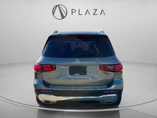 2026 Mercedes-Benz GLB 250 4MATIC