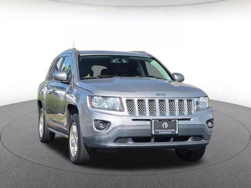 Billet Silver Metallic Clearcoat 2017 Jeep Compass Latitude