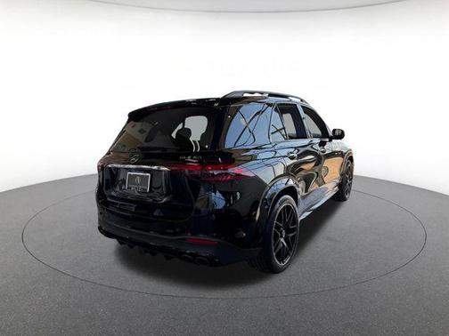 Obsidian Black Metallic 2026 Mercedes-Benz AMG GLE 53 4MATIC+
