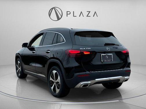 2026 Mercedes-Benz GLA 250 4MATIC