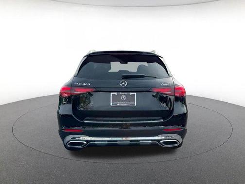 Black 2026 Mercedes-Benz GLC 300 4MATIC