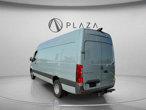 2025 Mercedes-Benz Sprinter 3500 High Roof