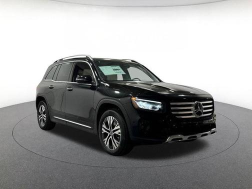 Night Black 2026 Mercedes-Benz GLB 250 4MATIC