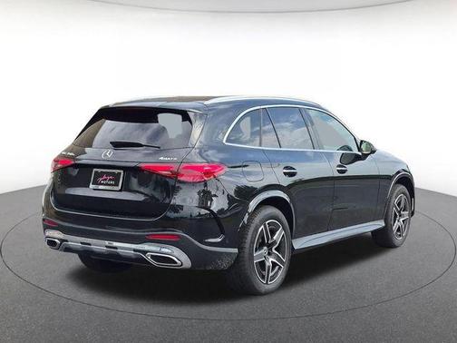 Obsidian Black 2026 Mercedes-Benz GLC 350e Base