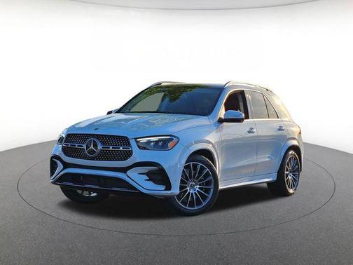 Moonlight White 2026 Mercedes-Benz GLE 450 4MATIC