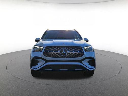 Moonlight White 2026 Mercedes-Benz GLE 450 4MATIC