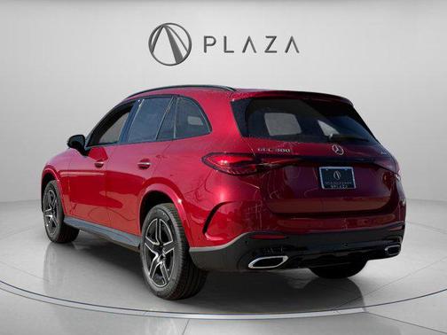 2026 Mercedes-Benz GLC 300 4MATIC