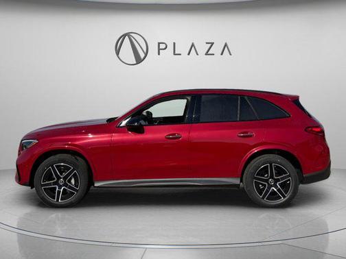 2026 Mercedes-Benz GLC 300 4MATIC