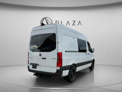 2025 Mercedes-Benz Sprinter 2500 High Roof