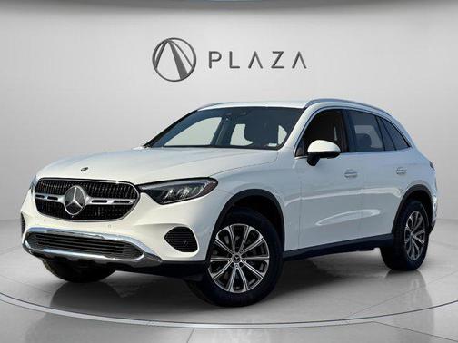 2025 Mercedes-Benz GLC 300 4MATIC
