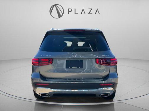 2026 Mercedes-Benz GLB 250 4MATIC