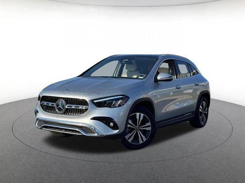 Cirrus Silver Metallic 2026 Mercedes-Benz GLA 250 4MATIC