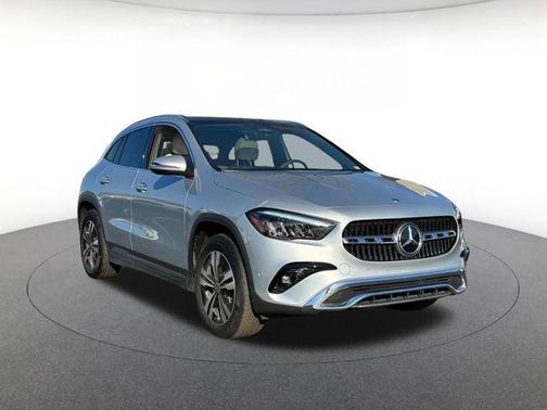 Cirrus Silver Metallic 2026 Mercedes-Benz GLA 250 4MATIC