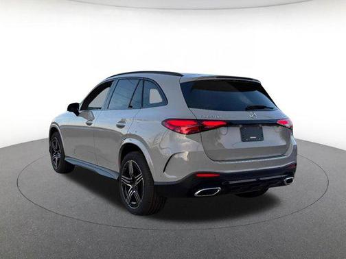 2026 Mercedes-Benz GLC 300 4MATIC
