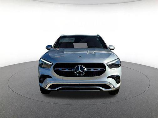 Cirrus Silver Metallic 2026 Mercedes-Benz GLA 250 4MATIC