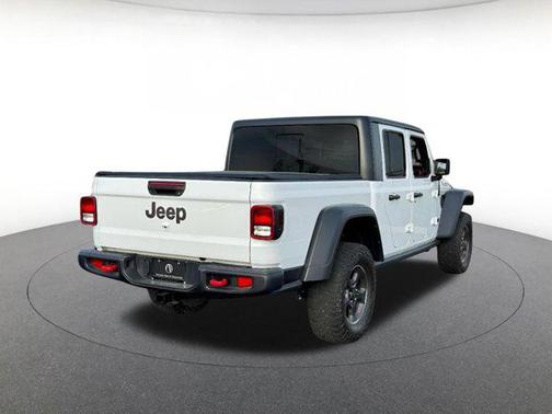 Bright White Clearcoat 2023 Jeep Gladiator Rubicon