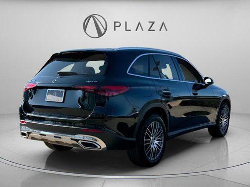 2025 Mercedes-Benz GLC 300 4MATIC