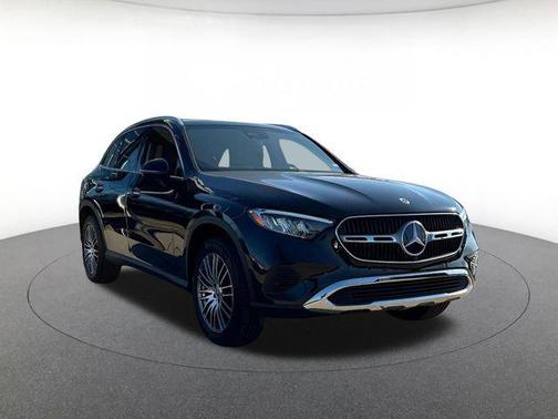 Black 2025 Mercedes-Benz GLC 300 4MATIC