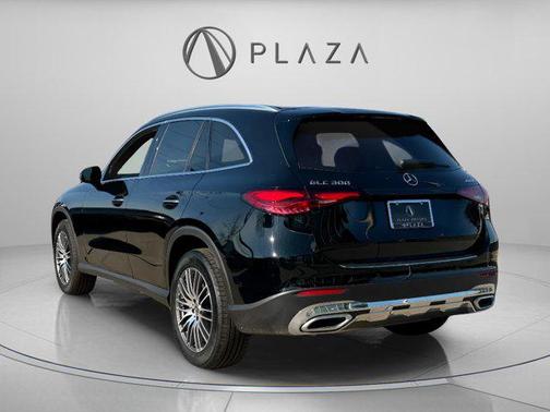 2025 Mercedes-Benz GLC 300 4MATIC