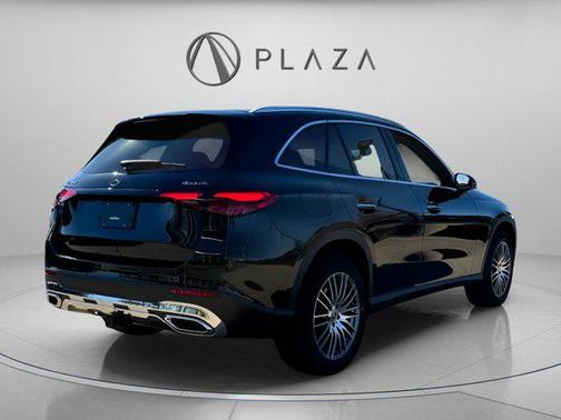 2026 Mercedes-Benz GLC 300 4MATIC