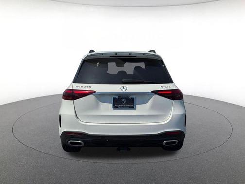 Polar White 2026 Mercedes-Benz GLE 350 4MATIC