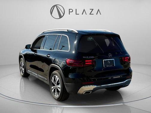 2026 Mercedes-Benz GLB 250 4MATIC