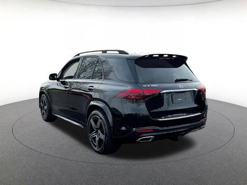 Black 2026 Mercedes-Benz GLE 350 4MATIC