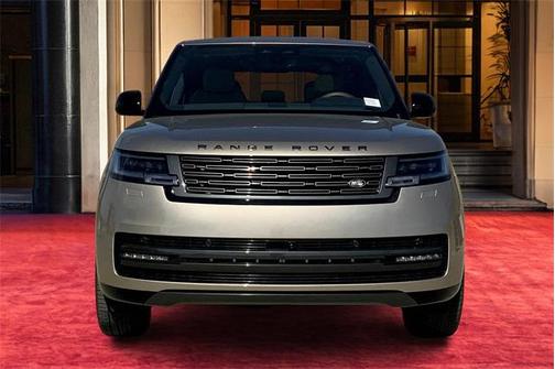 2025 Land Rover Range Rover P530 SE