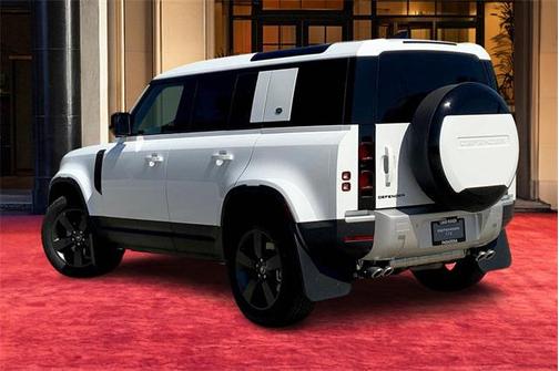2024 Land Rover Defender 110 P500 SE