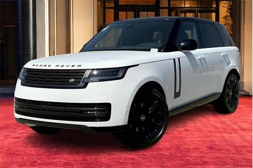 2025 Land Rover Range Rover P530 SE
