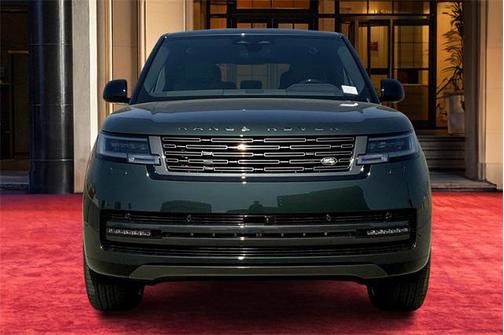 2025 Land Rover Range Rover P530 SE