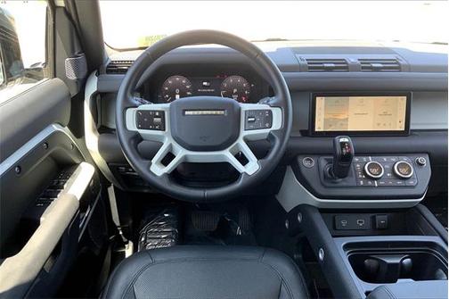 2024 Land Rover Defender 110 P400 S