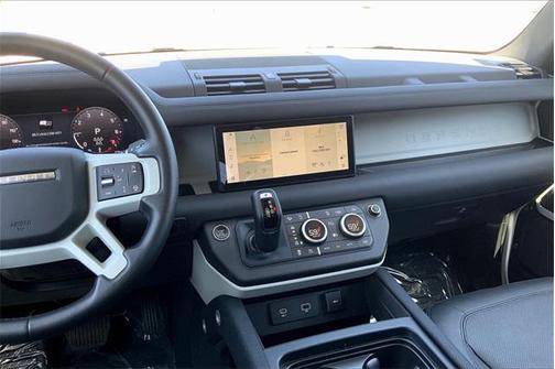 2024 Land Rover Defender 110 P400 S