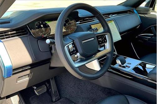 2025 Land Rover Range Rover P400 SE