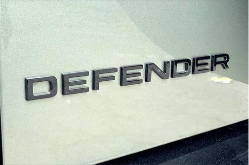 2025 Land Rover Defender 110 P400 X-Dynamic SE