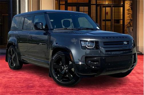 2024 Land Rover Defender 110 V8