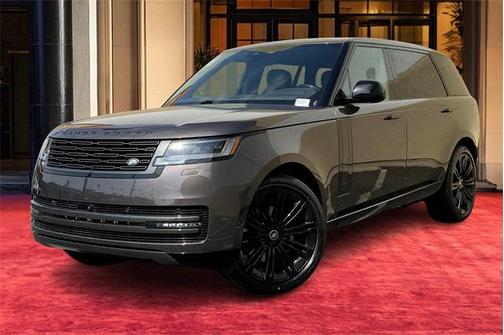 2025 Land Rover Range Rover P400 SE 7 Seat