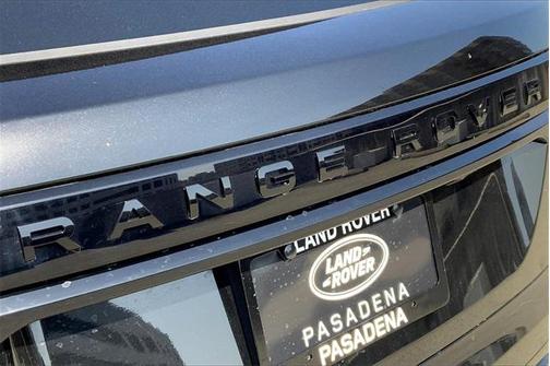 2026 Land Rover Range Rover Velar P400 Dynamic SE