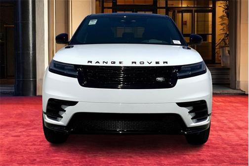 2026 Land Rover Range Rover Velar P250 SE R-Dynamic