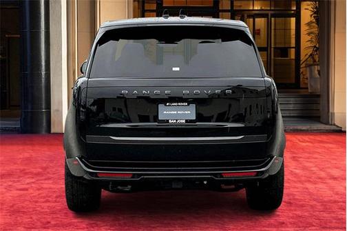 2025 Land Rover Range Rover P530 SE 7 Seat