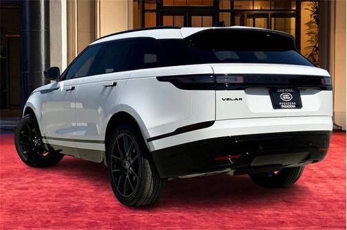 2026 Land Rover Range Rover Velar P400 Dynamic SE