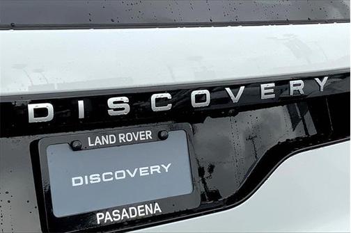 2025 Land Rover Discovery P300 S