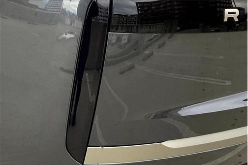 2025 Land Rover Range Rover P530 SE